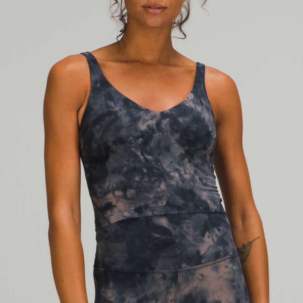 Lululemon Align Tank sz 6